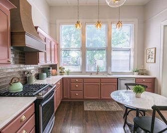 The Estuary Indy - Your Private Sanctuary! - Indianapolis - Køkken