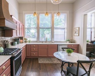 The Estuary Indy - Your Private Sanctuary! - Indianápolis - Cocina