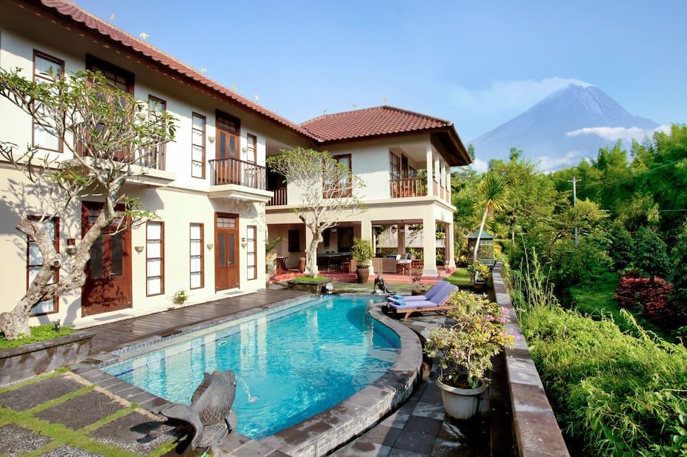 The Cangkringan Jogja Villas & Spa I Yogyakarta, Indonesien Från 295 Kr ...