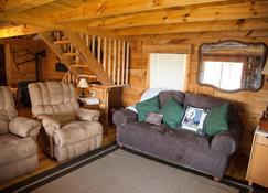 Rustic, small and primitive cabin - Riverview Cabin, LLC - Muscoda - Sala de estar