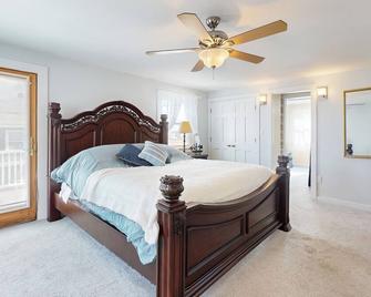 Seabreeze Serenity - Scituate - Bedroom