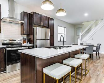 3 Mi to Downtown: Pet-friendly Indianapolis Home - Indianapolis - Küche