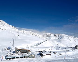 Apartamentos La Solana 3000 - El Pas de la Casa - Vista del exterior