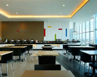 Amaris Hotel Season City - Jakarta - Restaurant
