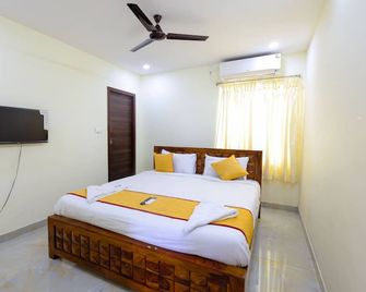 Sbhs Homestay - Sheshadri - Near Padmavathi University Bangalore Highway - Tirupati - Sypialnia