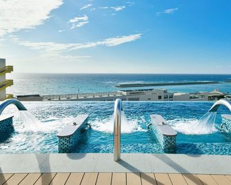 Lequ Okinawa Chatan Spa and Resort - Chatan