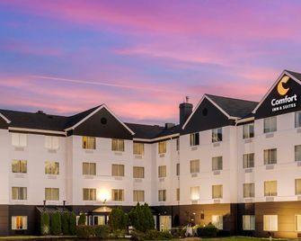 Comfort Inn & Suites Mt. Laurel-Philadelphia - Mount Laurel - Budova