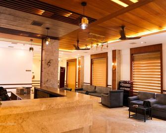 Sicilia Hotel - Thodupuzha - Lobby
