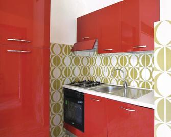 Lovely apartment in Rapallo with WiFi - Rapallo - Cucina