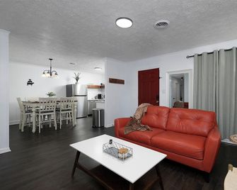 71 Unit- A - Cartersville - Wohnzimmer