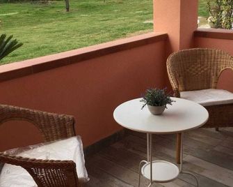 Aristea Holiday Home 4 Cirella - Diamond Close To The Sea - Diamante - Balcony