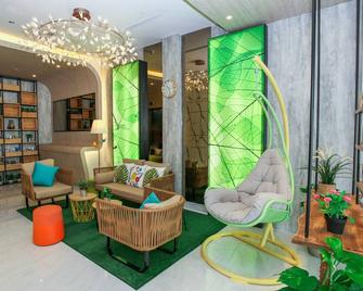 Champion Hotel City - Singapore - Patio