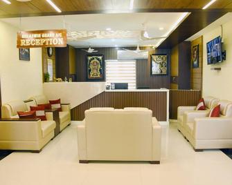 Sri Aswin Grand - Nāmakkal - Front desk