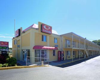 Econo Lodge at Military Circle - Norfolk - Rakennus
