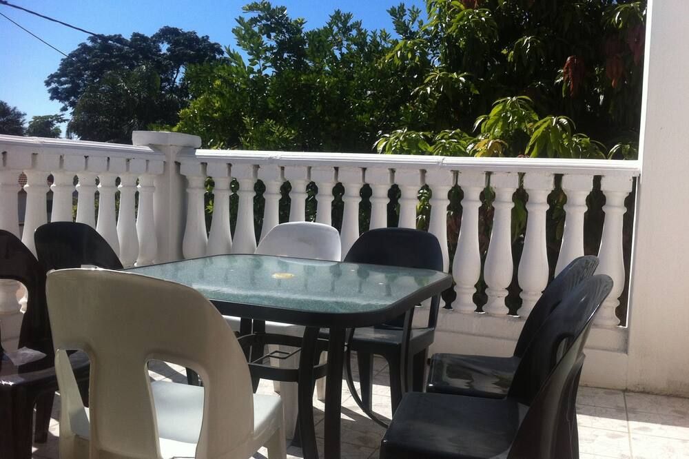 Upper Room Guest House - Francistown - Balkon