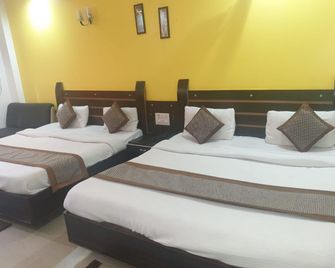 Hotel Dolphin - Katra - Habitación