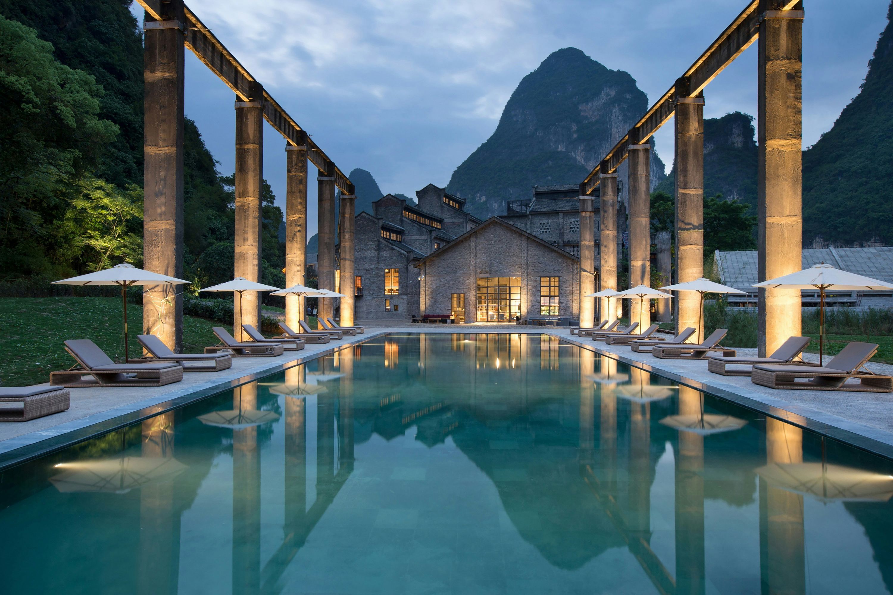 Aurua Yangshuo Sugar House, a Member of Design Hotels - גילין - בריכה