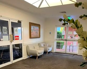 The Kidman Wayside Inn - Griffith - Lobby