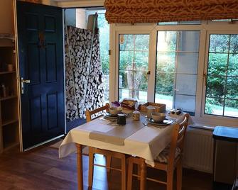 Wye Valley Countryside Retreat - Chepstow - Dining room