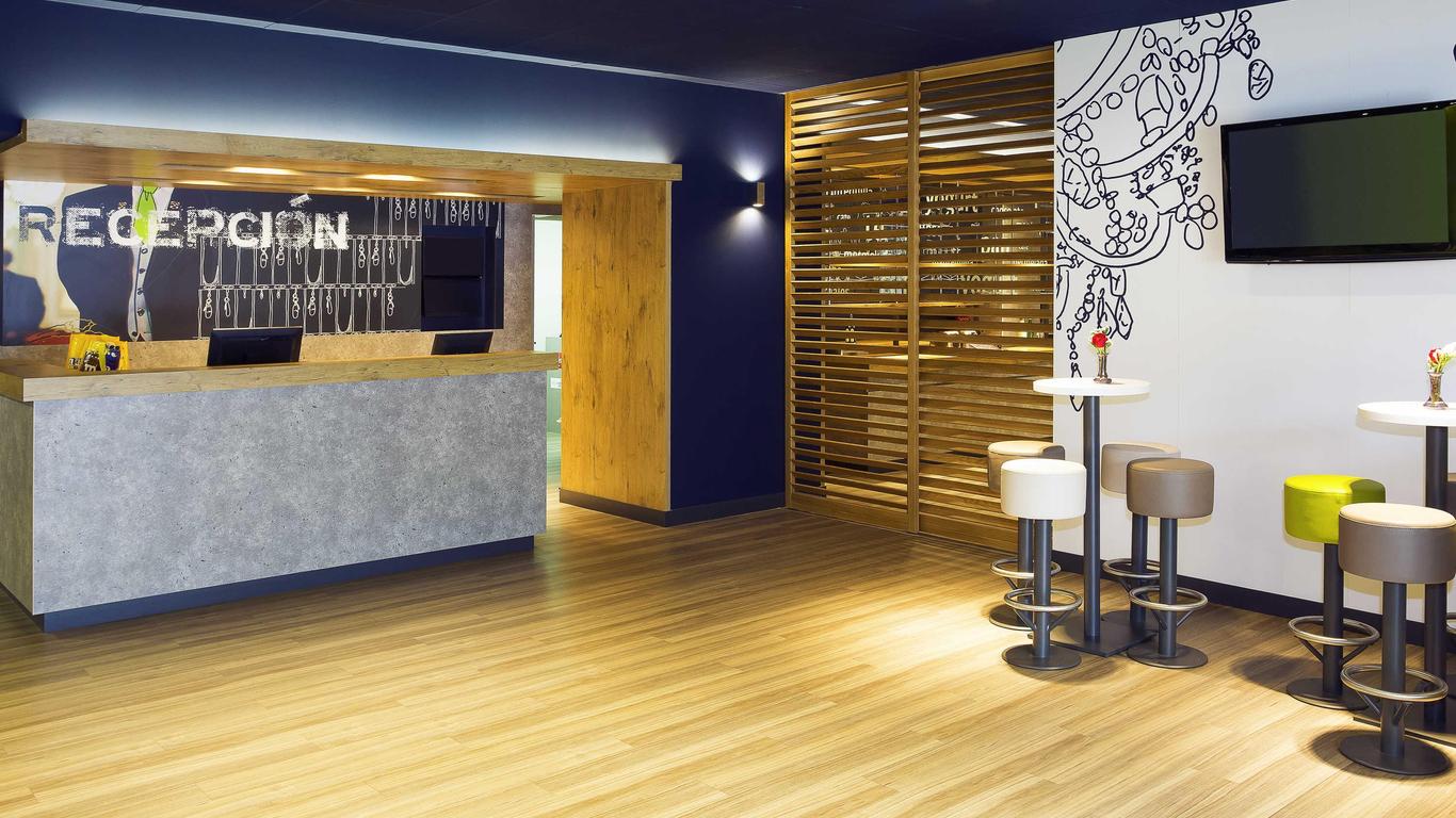 إيبيس بدجيت مدريد ألكوركون موستوليس