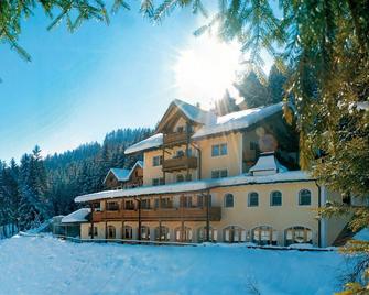 Fabilia Family Hotel Monguelfo - Welsberg-Taisten - Budova