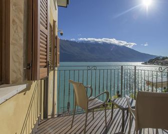 Hotel all'Azzurro - Limone sul Garda - Balcony