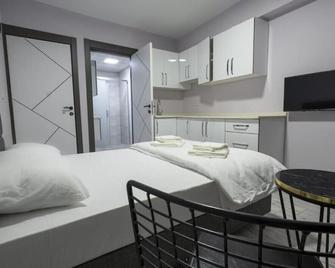 New Blue Izmir Bornova Hotel - Bornova - Bedroom