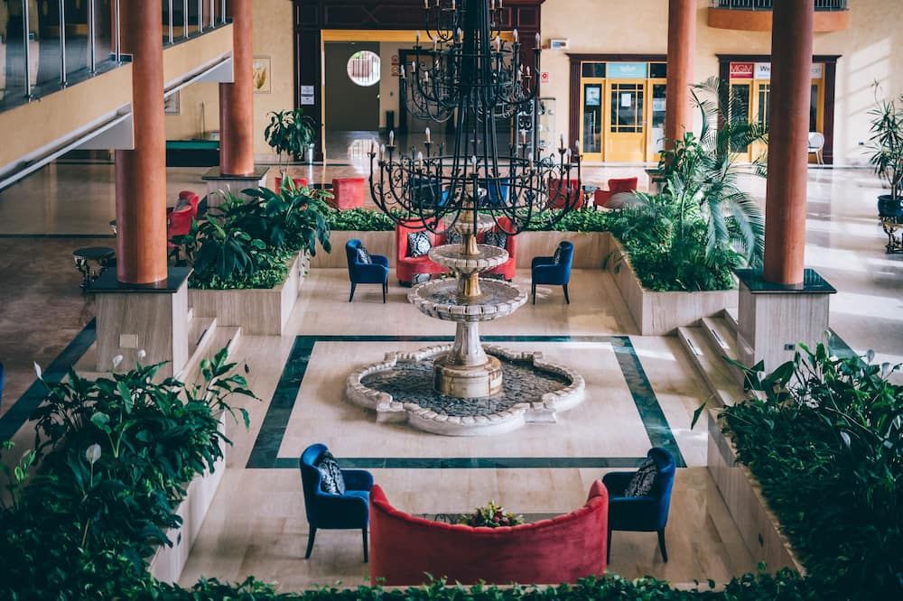 Grand Muthu Golf Plaza Hotel & Spa