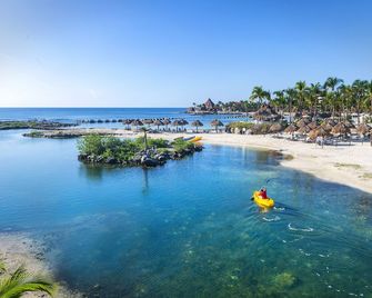 Catalonia Yucatan Beach - Puerto Aventuras