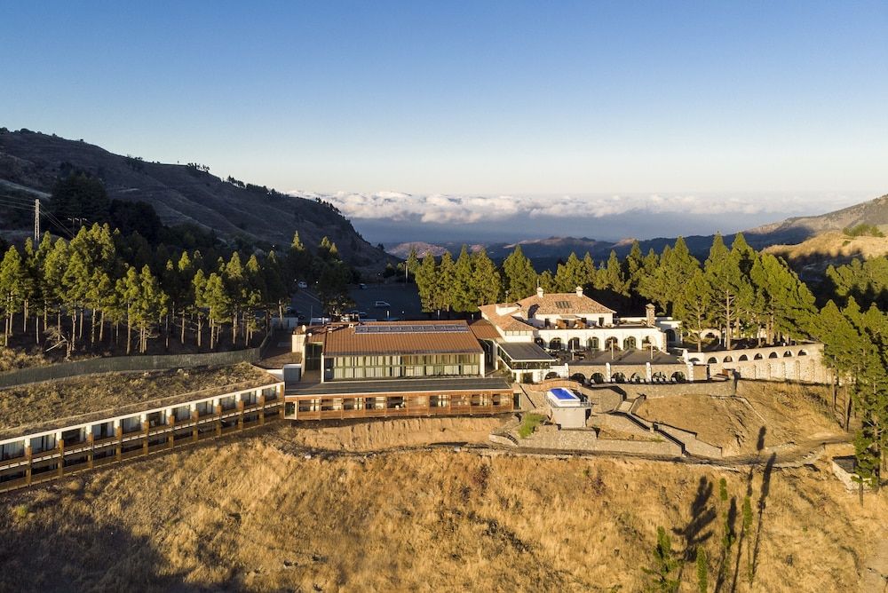 Parador de Cruz de Tejeda - Tejeda - Vista esterna