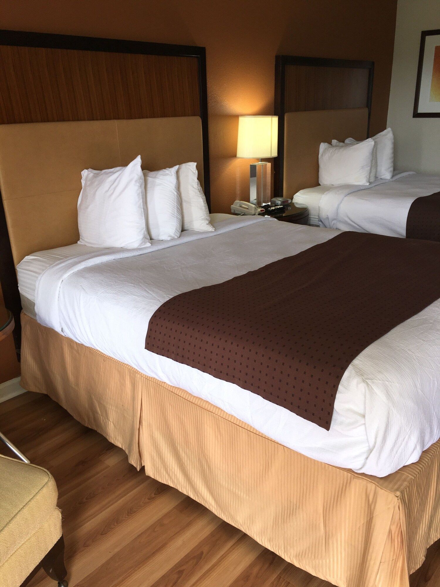 Bedroom view of Royal Inn