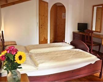 Hotel Landhaus Zell am See - Zell am See - Bedroom