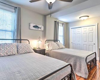 Mystic Refuge with Patio Less Than 1 Mi to Downtown! - Mystic - Bedroom