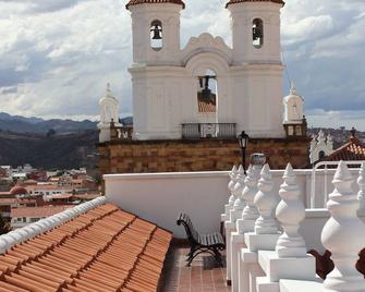 El Hotel de Su Merced - Sucre - Balkon