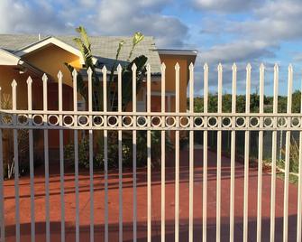 The Oasis, A guest space haven. Your home away from home. - Nasáu - Edificio