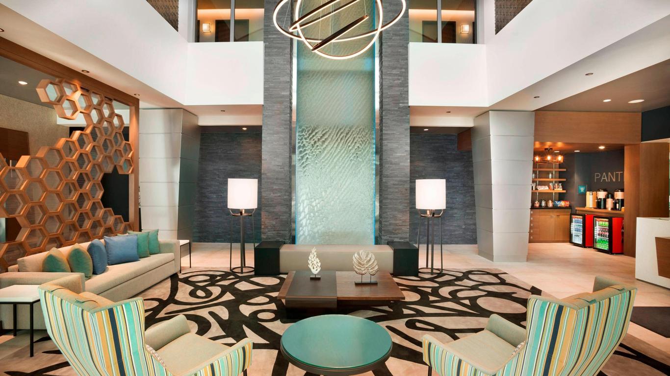 Four Points by Sheraton Miami Airport