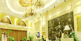 Vienna Hotel Yongzhou Zhiyuan New Bund - Yongzhou - Front desk