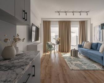 Apartio Rooms Zabrze - Zabrze - Wohnzimmer