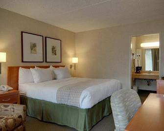 Vagabond Inn Executive Old Town - Sacramento - Bedroom