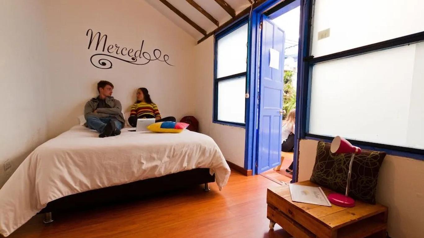 Fatima Suites - Hostel