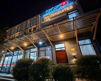 Zensuites Hotel Tacloban - Tacloban City - Gebouw