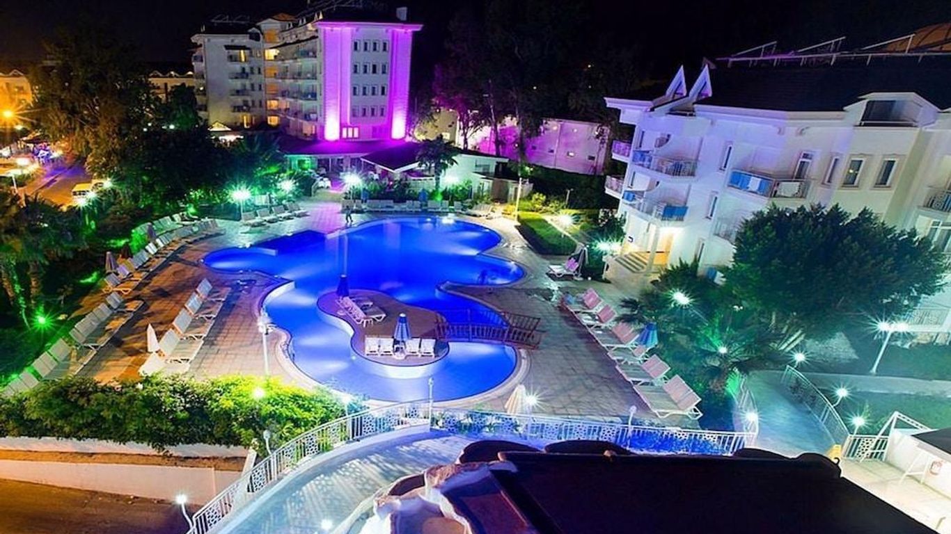 Grand Mir'Amor Hotel