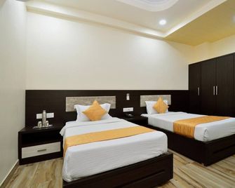 Kapish Home - All Pure Veg - Джайпур - Спальня