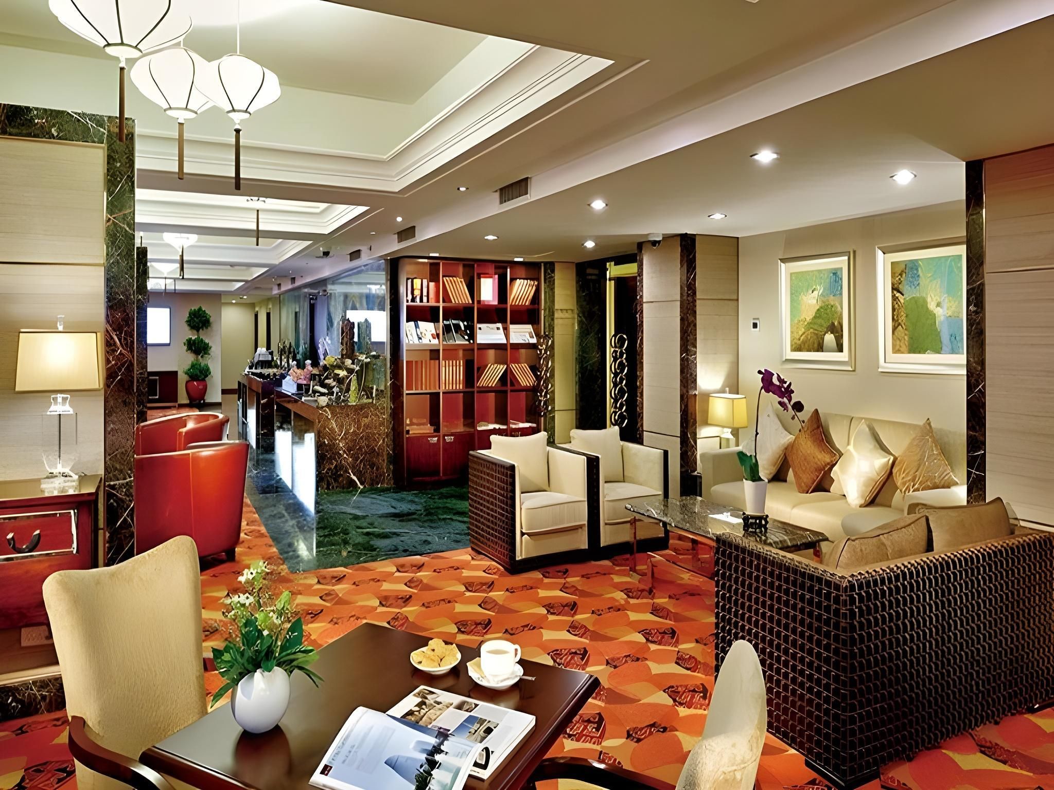 جين أن هوتل