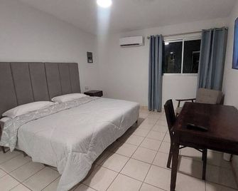 Point City Hotel - Guasave
