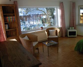 Quiet holiday flat with short dist. to old town, Oktoberfest and Isar - Munchen - Ruang tamu
