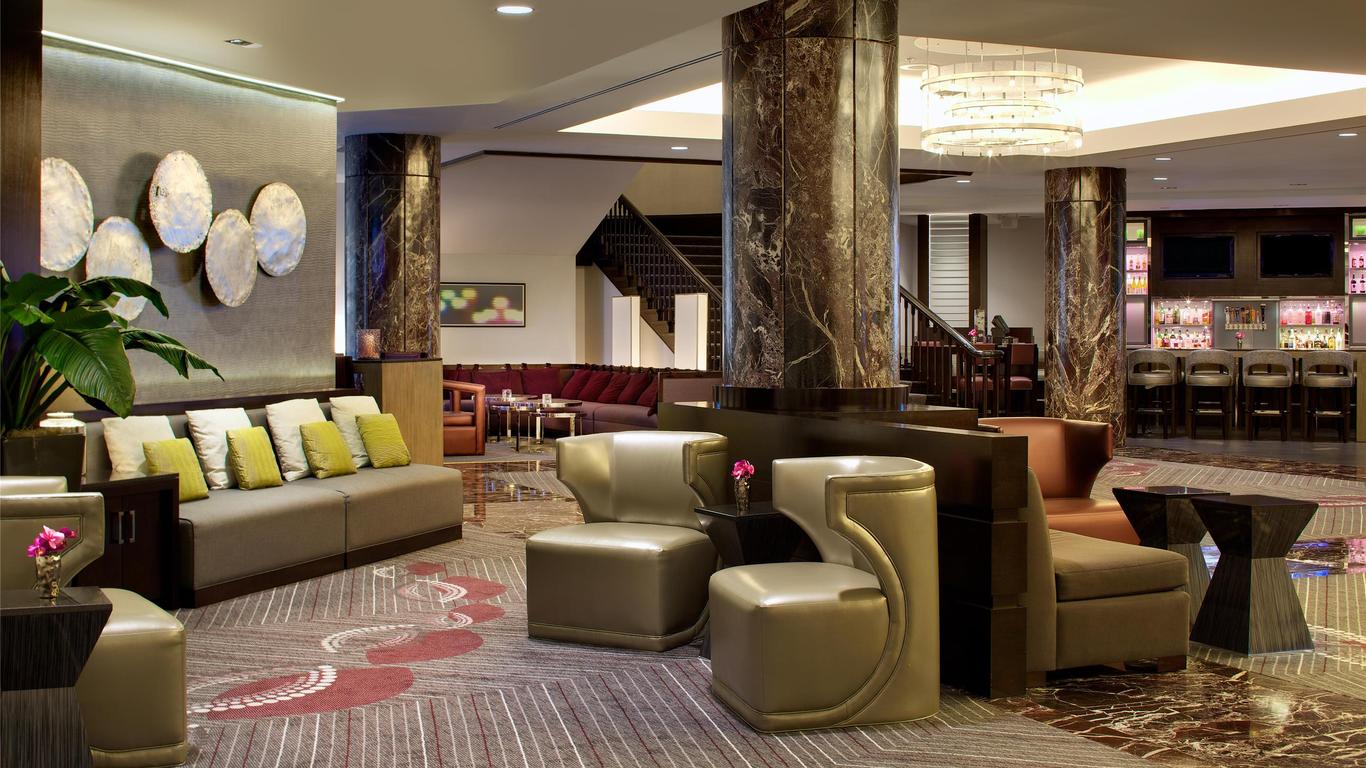 حياة ريجنسي بوسطن