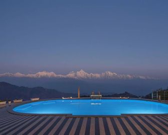 Vatsyayana - A Himalayan Boutique Resort - Sater - Piscina