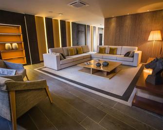 Hotel Brazão - Vila do Conde - Sala de estar