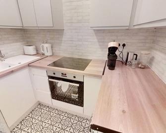 A Prestwich Apartments M25 - Manchester - Küche